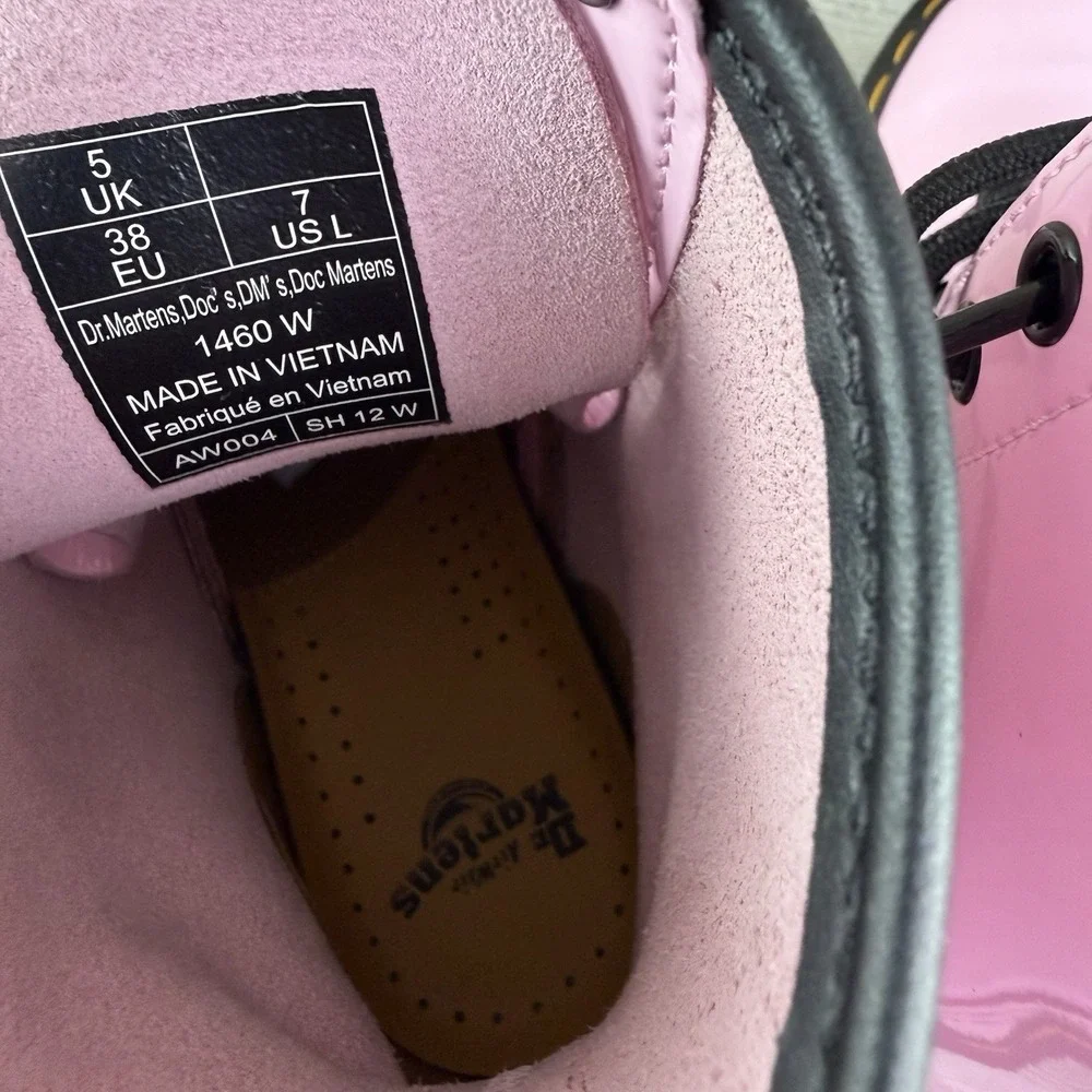 Dr Doc Martens Pink Black Combat Boots Barbie Patent Leather Women Size 7